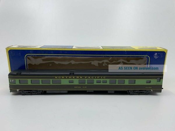 AHM 6441 HO Scale 85 ' Northern Pacific Observation Passenger Car LN ...