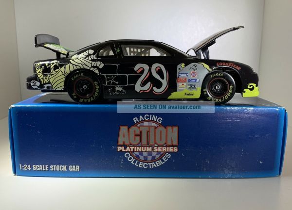RCCA Scooby Doo #29 1996 Monte Carlo 1:24 Scale BANK RCCA Scooby Doo #29 1996 Monte Carlo 1:24 Scale BANK