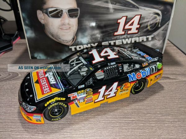 2015-tony-stewart-rush-truck-centers-1-24-nascar-diecast-33237932