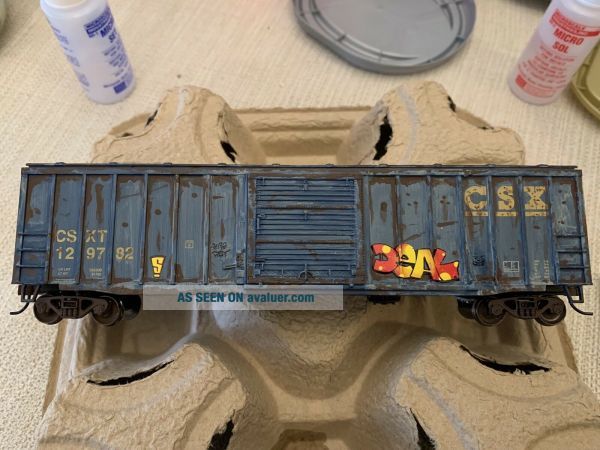 Weathered Bachmann CSX Boxcar With End Of Train Device | #33887487