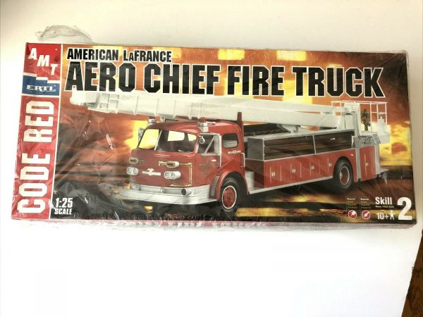 2001 AMT/ERTL 1/25th Scale Model Kit American LaFrance AERO CHIEF FIRE ...